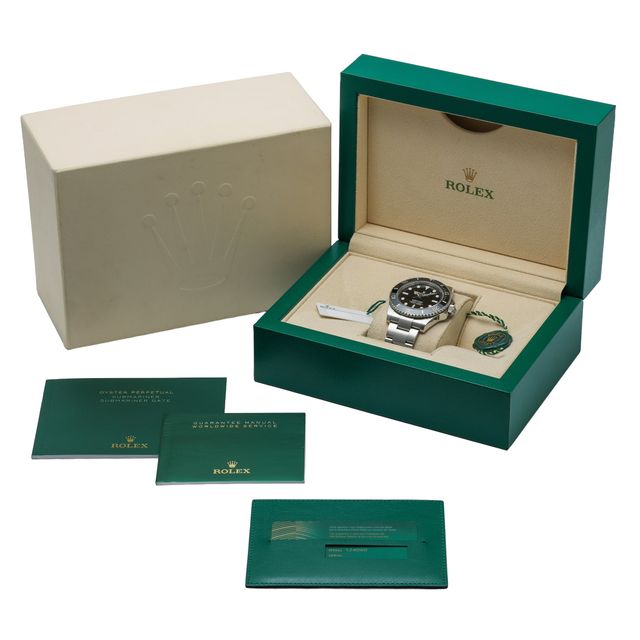 Rolex Submariner 124060 Image 7